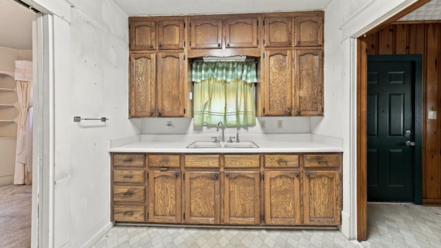 2014 3rd Avenue, Mineral Wells, TX 76067