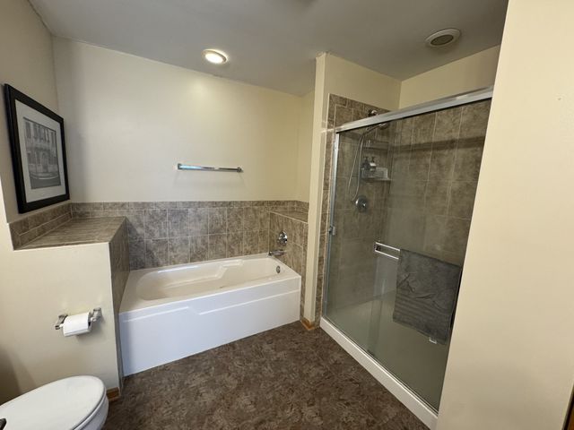 996 Como Circle, Hampshire, IL 60140