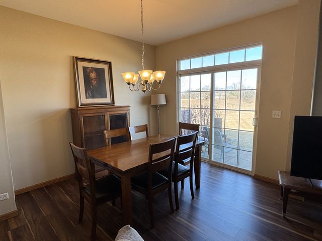 996 Como Circle, Hampshire, IL 60140