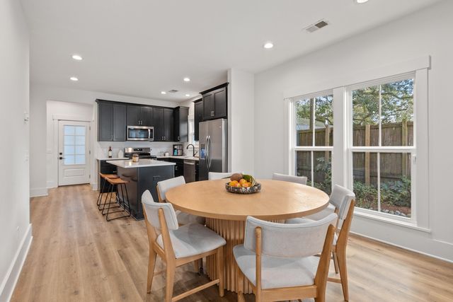 4326 Rugheimer Avenue, North Charleston, SC 29405