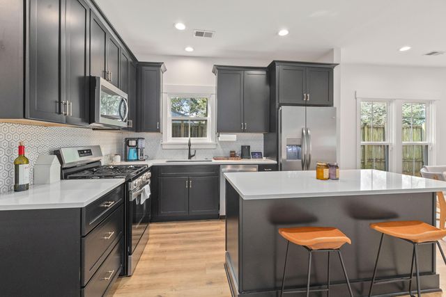 4326 Rugheimer Avenue, North Charleston, SC 29405