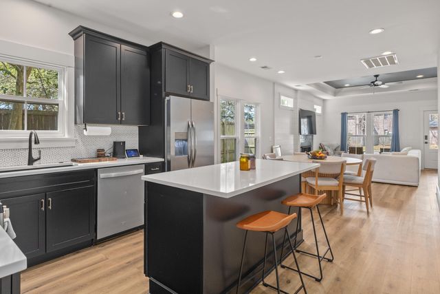 4326 Rugheimer Avenue, North Charleston, SC 29405