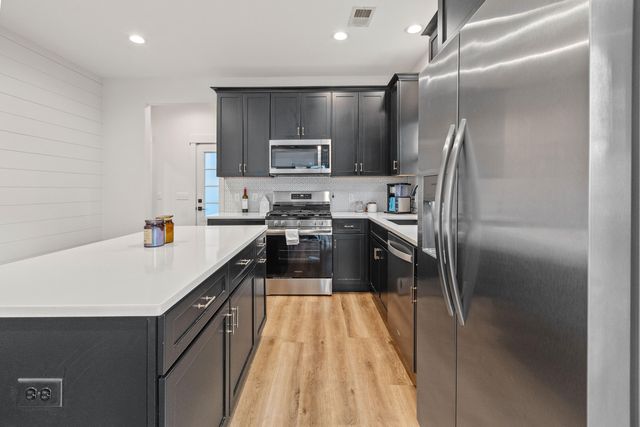 4326 Rugheimer Avenue, North Charleston, SC 29405