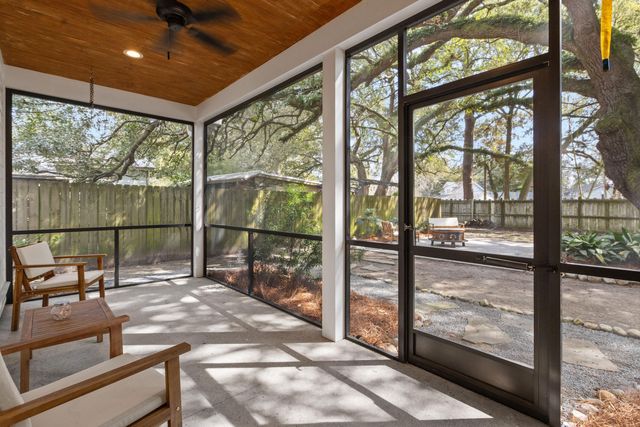 4326 Rugheimer Avenue, North Charleston, SC 29405