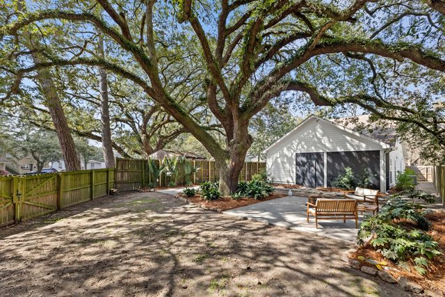 4326 Rugheimer Avenue, North Charleston, SC 29405