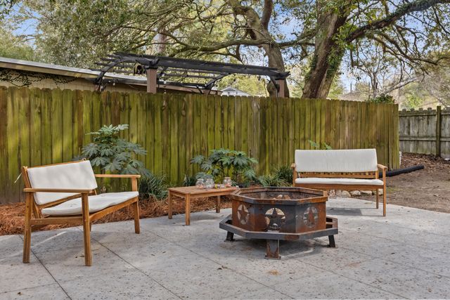 4326 Rugheimer Avenue, North Charleston, SC 29405