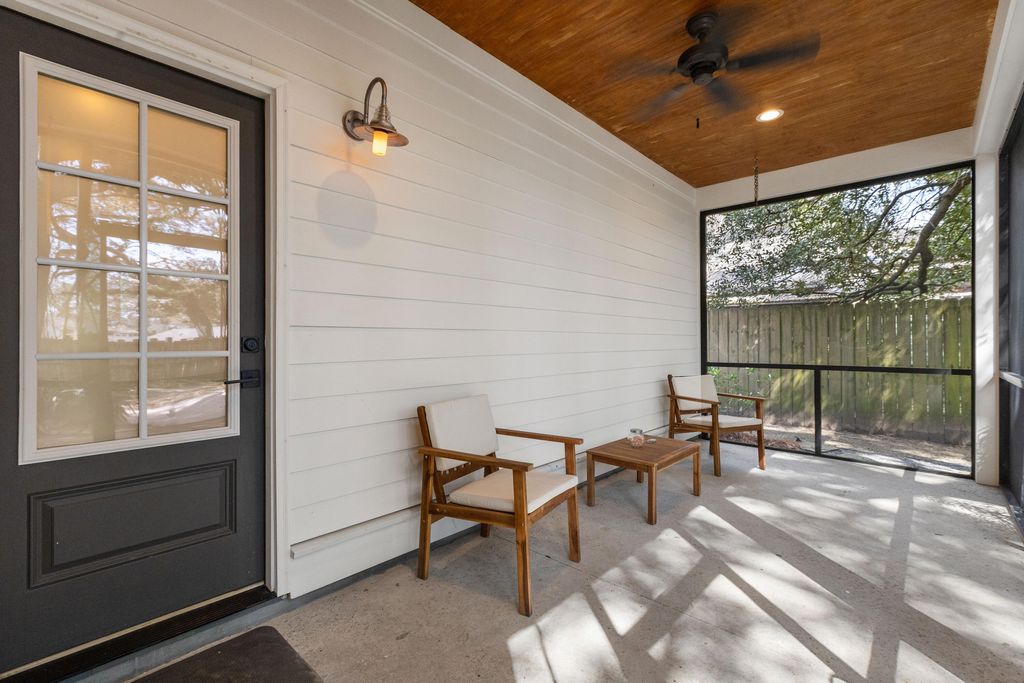 Image 33 of property listing at 4326 Rugheimer Avenue, North Charleston, SC 29405