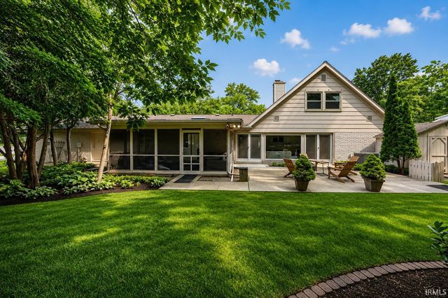 1134 Ridgedale Road, South Bend, IN 46614