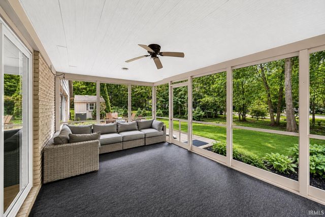 1134 Ridgedale Road, South Bend, IN 46614
