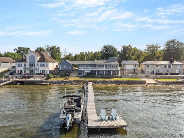 7399 Lakeshore Road, Cicero, NY 13039
