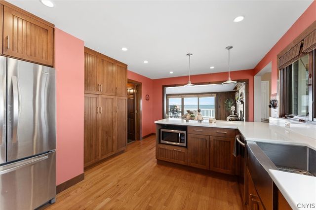 7399 Lakeshore Road, Cicero, NY 13039