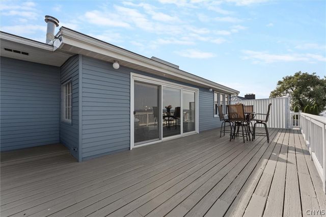 7399 Lakeshore Road, Cicero, NY 13039