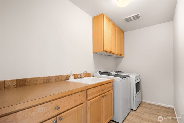 3512 Wells Avenue S, Renton, WA 98055
