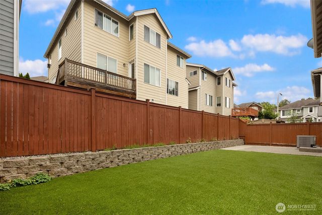 3512 Wells Avenue S, Renton, WA 98055
