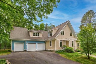 57 Tanglewood Road, Amherst, MA 01002