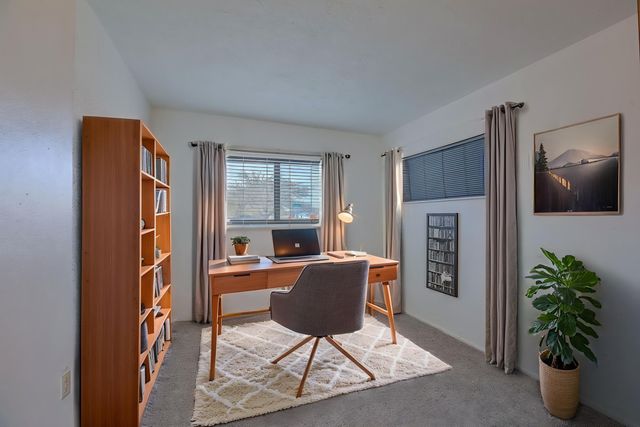 5420 Mountain Road NE, Albuquerque, NM 87110