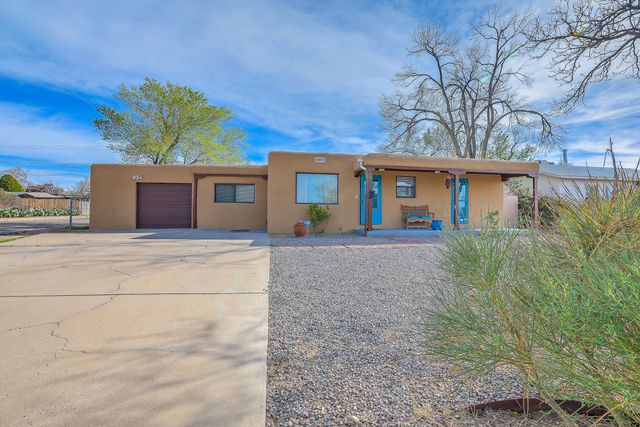 5420 Mountain Road NE, Albuquerque, NM 87110