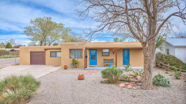 5420 Mountain Road NE, Albuquerque, NM 87110