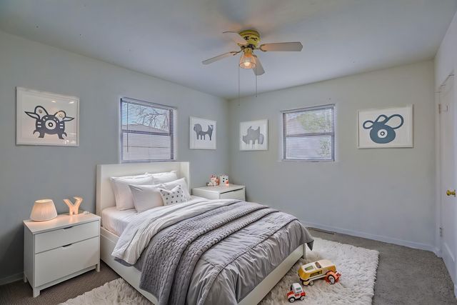 5420 Mountain Road NE, Albuquerque, NM 87110