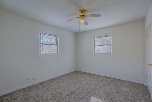 5420 Mountain Road NE, Albuquerque, NM 87110