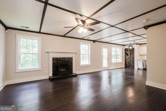 434 Pine Tree Drive, Dawsonville, GA 30534