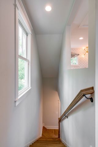 2811 Oakland Ave B, Nashville, TN 37212