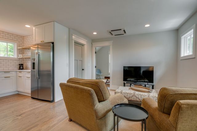2811 Oakland Ave B, Nashville, TN 37212