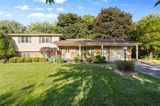 204 Candy Lane, Greece, NY 14615
