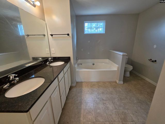 107 Sandy Path Lane, Lexington, SC 29073