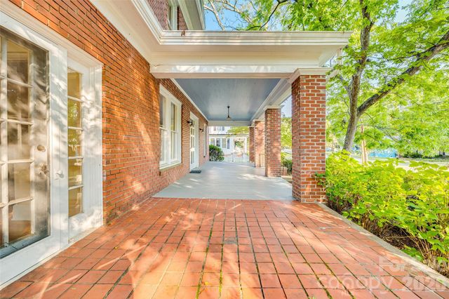 3 Kings Mountain Street, York, SC 29745