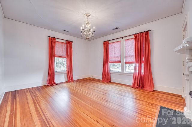 3 Kings Mountain Street, York, SC 29745