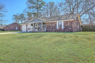 205 Kentucky Drive, Ladson, SC 29456