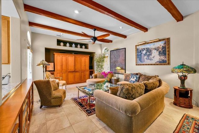 696 E Vereda Sur, Palm Springs, CA 92262