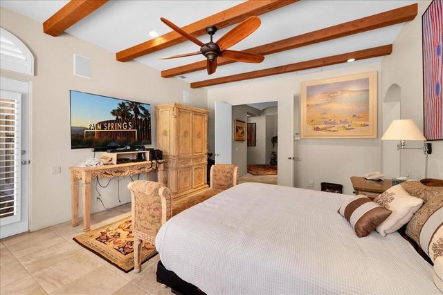 696 E Vereda Sur, Palm Springs, CA 92262