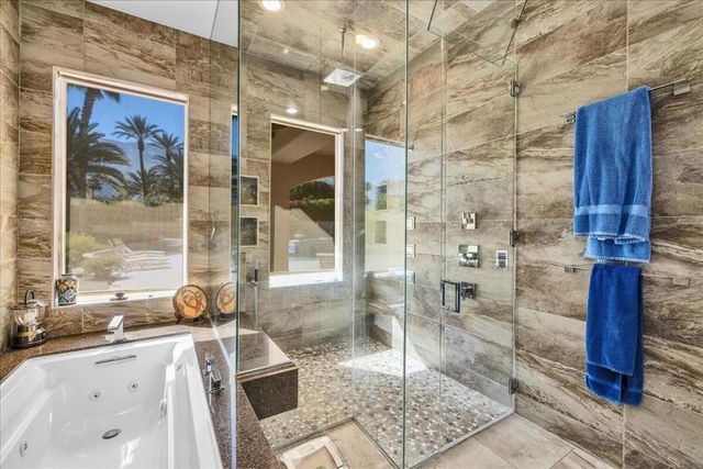 696 E Vereda Sur, Palm Springs, CA 92262