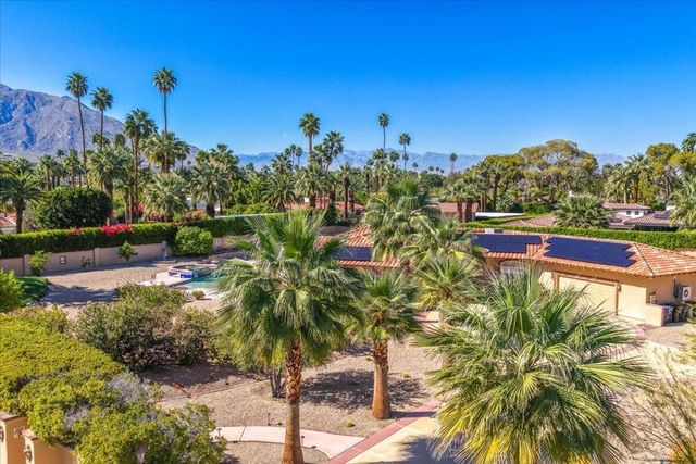 696 E Vereda Sur, Palm Springs, CA 92262