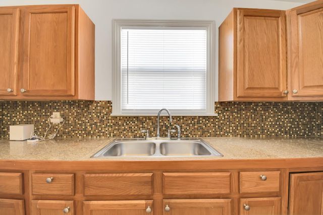 814 Orange St, Yuba City, CA 95991