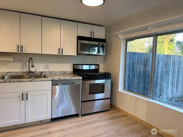 10341 SW 184th Avenue, Rochester, WA 98579