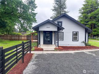 10341 SW 184th Avenue, Rochester, WA 98579