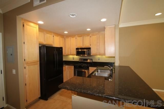 1528 Circle Ranch Way 68, Oceanside, CA 92057