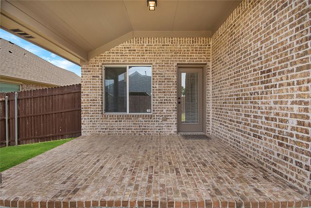2461 Lakebend Drive, Little Elm, TX 75068