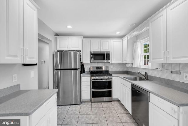 31 DOGWOOD DR, Jackson, NJ 08527