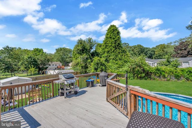 31 DOGWOOD DR, Jackson, NJ 08527