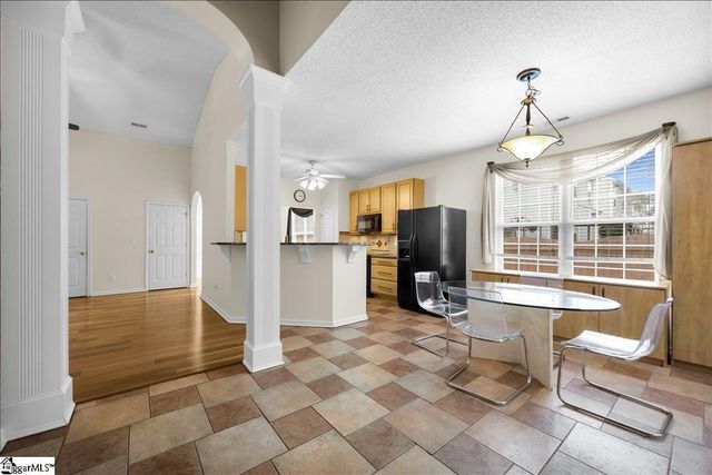 17 Smokehouse Drive, Simpsonville, SC 29681