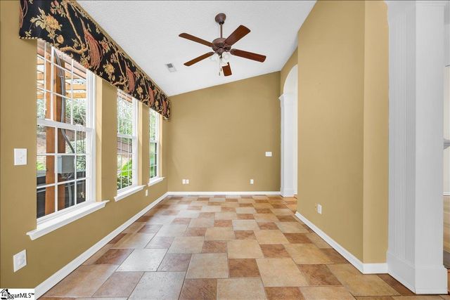 17 Smokehouse Drive, Simpsonville, SC 29681