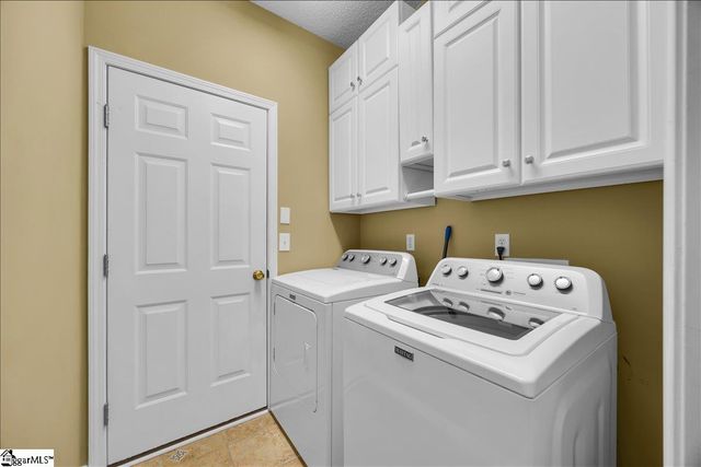 17 Smokehouse Drive, Simpsonville, SC 29681