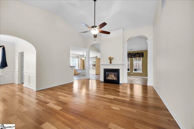 17 Smokehouse Drive, Simpsonville, SC 29681