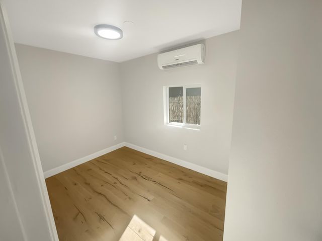 1821 La Veta Drive NE, Albuquerque, NM 87110