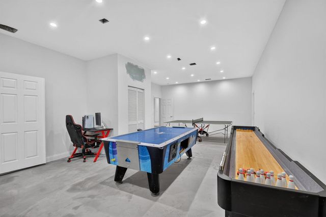 14780 Draft Horse Lane, Wellington, FL 33414