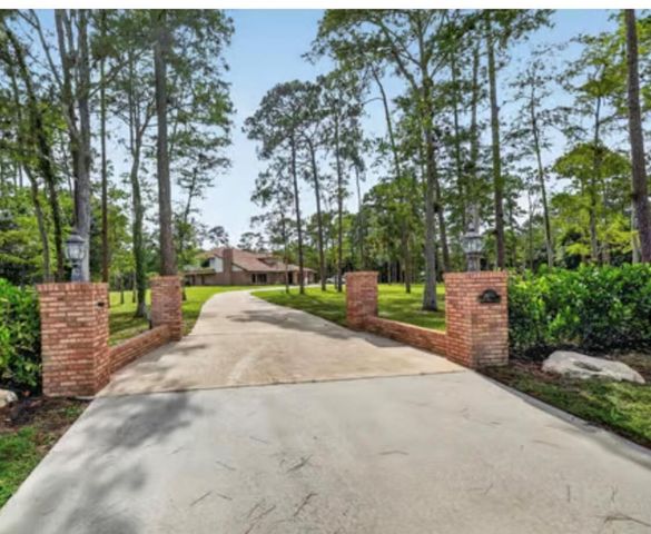 14780 Draft Horse Lane, Wellington, FL 33414